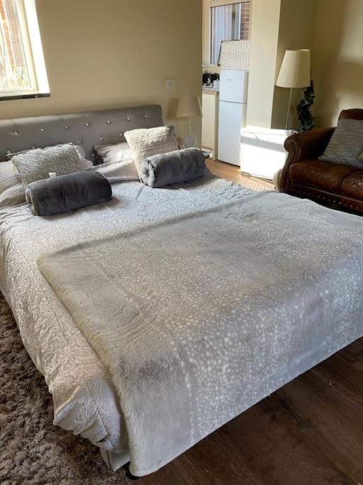 Beautiful Cotswold Couples Retreat Villa Bourton-on-the-Water Екстериор снимка