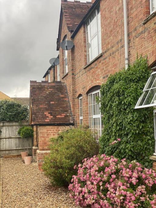 Beautiful Cotswold Couples Retreat Villa Bourton-on-the-Water Екстериор снимка