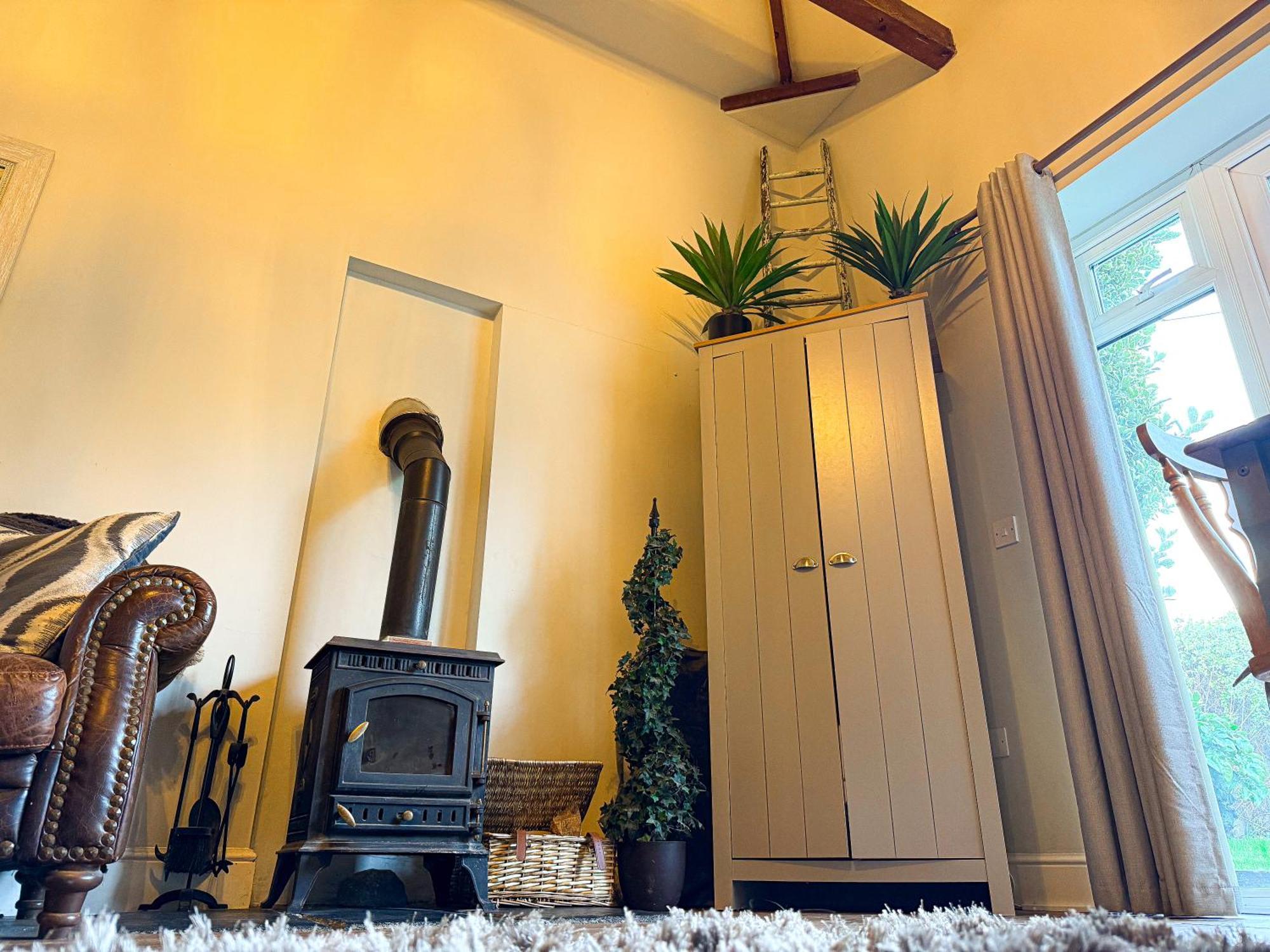 Beautiful Cotswold Couples Retreat Villa Bourton-on-the-Water Екстериор снимка